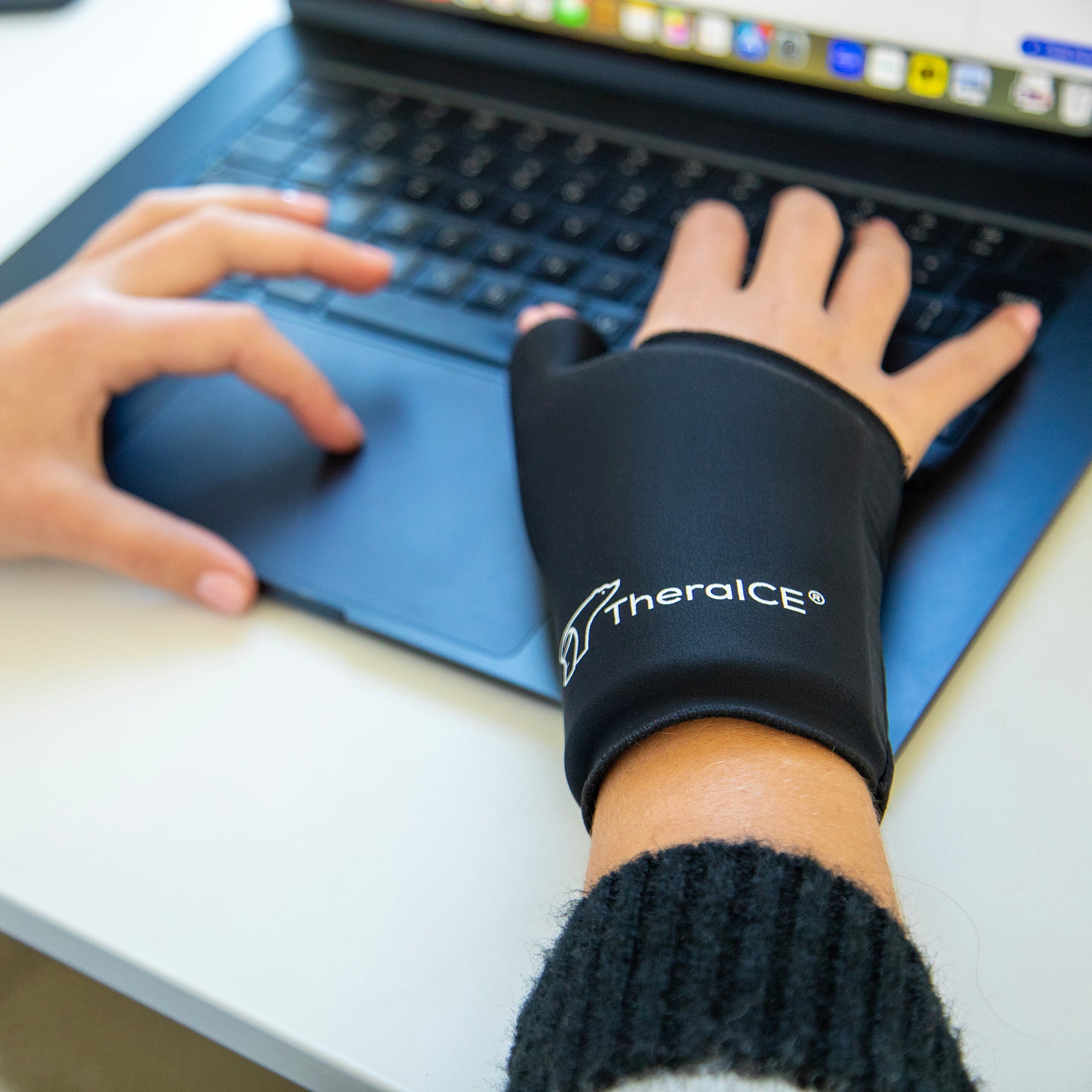 TheraICE Wrist Ice Pack